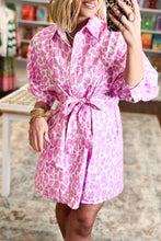 Cargar imagen en el visor de la galería, Pink Abstract Leopard Print Tie Waist Puff Sleeve Mini Shirt Dress