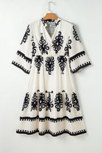 Cargar imagen en el visor de la galería, Beige Western Geometric Print 3/4 Sleeve Loose Midi Dress
