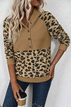 Cargar imagen en el visor de la galería, Light French Beige Leopard Print Patchwork Raglan Sleeve Half Buttons Hoodie