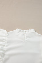 Cargar imagen en el visor de la galería, White Solid Color Scalloped Ruffle Sleeve Top