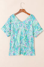 Load image into Gallery viewer, Green Loose Painted Floral Tee