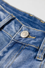 Cargar imagen en el visor de la galería, Ashleigh Blue Embroidered Western Print Flare Leg Full Length Jeans
