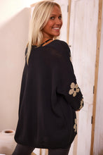 Cargar imagen en el visor de la galería, Black Floral Print Knitted Open Front Loose Cardigan
