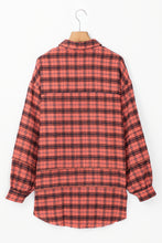 Cargar imagen en el visor de la galería, Red Plaid Long Sleeeve Side Split Distressed Hem Shirt