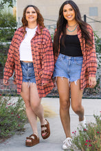 Cargar imagen en el visor de la galería, Red Plaid Long Sleeeve Side Split Distressed Hem Shirt