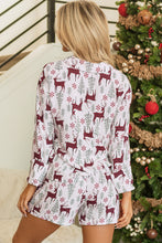 Cargar imagen en el visor de la galería, White Christmas Deer Printed Shirt and Shorts Lounge Set