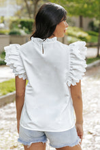 Cargar imagen en el visor de la galería, White Solid Color Scalloped Ruffle Sleeve Top