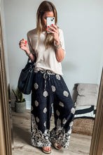 Cargar imagen en el visor de la galería, Black Bohemian Printed Drawstring Waist Wide Leg Pants