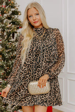 Cargar imagen en el visor de la galería, Brown Leopard Print Long Sleeve Short Shift Dress