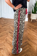Load image into Gallery viewer, Red Contrast Detail Tie Waist Leopard Print Casual Pants