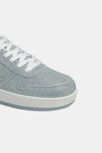 Cargar imagen en el visor de la galería, Forever Link Rhinestone Platform Flat Sneakers Silver