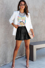 Cargar imagen en el visor de la galería, Black Sequin Straight Leg High Waist Casual Shorts