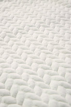 Cargar imagen en el visor de la galería, White LOVE Chenille Embroidered Cable Knit Pullover Sweatshirt