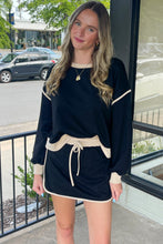 Load image into Gallery viewer, Black Color Contrast Loose Pullover and Lace-up Waist Skort Set