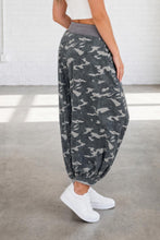 Load image into Gallery viewer, Multicolour Drawstring Contrast Waistband Camouflage Joggers Pants