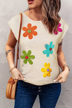 Cargar imagen en el visor de la galería, White Flower Crochet Round Neck Knitted Top