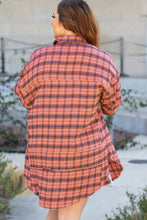 Cargar imagen en el visor de la galería, Red Plaid Long Sleeeve Side Split Distressed Hem Shirt