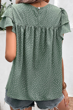 Cargar imagen en el visor de la galería, Laurel Green Dotted Ruffle Sleeve Crew Neck Ruched Blouse