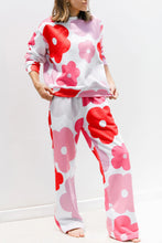 Cargar imagen en el visor de la galería, White Floral Print Pullover Top Sweatpants Lounge Set