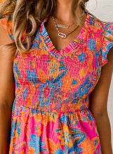 Cargar imagen en el visor de la galería, Rose Red Floral Print Smocked Ruffle Trim Flutter Sleeve Blouse