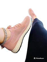 Cargar imagen en el visor de la galería, NIB La Sheelah Labor 2 Mauve Pink Orthopedic Light Weight Air Flow Slip On Shoes