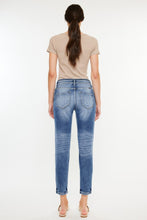 Cargar imagen en el visor de la galería, Kancan High Rise Distressed Mom Jeans