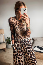 Load image into Gallery viewer, Brown Leopard Round Neck Long Sleeve Slim Top