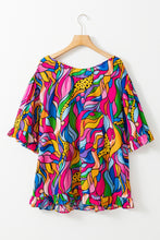 Cargar imagen en el visor de la galería, Rose Abstract Print Plus Size Frilly Trim Blouse