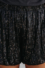 Cargar imagen en el visor de la galería, Black Sequin Straight Leg High Waist Casual Shorts