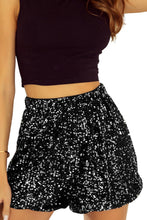 Cargar imagen en el visor de la galería, Black Sequin Straight Leg High Waist Casual Shorts