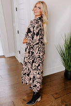 Load image into Gallery viewer, Black Plus Size Floral Printed Puff Sleeve Collared Maxi Dress