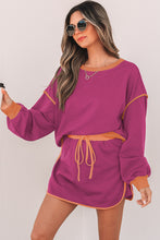 Cargar imagen en el visor de la galería, Rose Red Color Contrast Loose Pullover and Lace-up Waist Skort Set