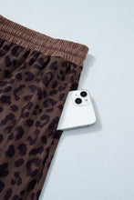 Cargar imagen en el visor de la galería, Brown Plus Size Leopard Short Set