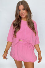 Cargar imagen en el visor de la galería, Sachet Pink Loose Fit Half Sleeve T Shirt and High Waist Skirt Set