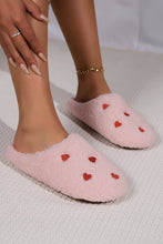 Cargar imagen en el visor de la galería, Pink Heart Shape Embroidered Slip On Plush Slippers