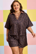 Cargar imagen en el visor de la galería, Brown Plus Size Leopard Short Set