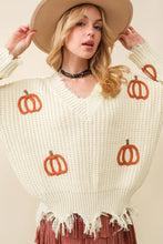 Load image into Gallery viewer, Beige Cable Knit Pumpkin Raw Hem V Neck Loose Sweater