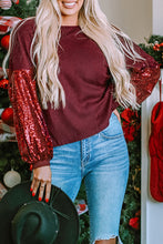 Cargar imagen en el visor de la galería, Burgundy Sequin Patchwork Sleeve Open Back Waffle Knit Top