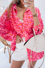 Cargar imagen en el visor de la galería, Rose Leopard Printed Button Up Loose Shirt