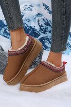 Cargar imagen en el visor de la galería, Chestnut Suede Contrast Print Plush Lined Snow Boots
