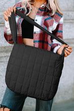 Cargar imagen en el visor de la galería, Black Quilted Zipper Large Shoulder Bag