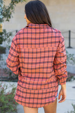 Cargar imagen en el visor de la galería, Red Plaid Long Sleeeve Side Split Distressed Hem Shirt