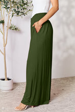 Cargar imagen en el visor de la galería, Double Take Full Size Smocked Wide Waistband Wide Leg Pants