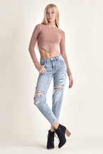 Cargar imagen en el visor de la galería, RISEN Distressed Slim Cropped Jeans