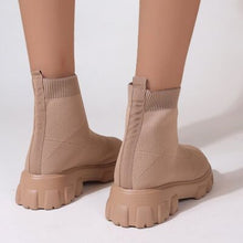 Cargar imagen en el visor de la galería, Mesh Round Toe Platform Boots