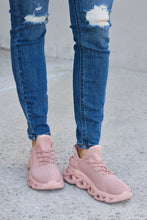 Cargar imagen en el visor de la galería, Pink Mesh Breathable Platform Athletic Shoes