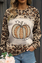 Load image into Gallery viewer, Brown Bleached Halloween Pumpkin Leopard Print Sweatshirt
