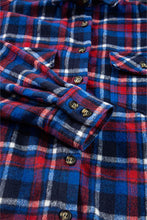 Cargar imagen en el visor de la galería, Navy Blue Plaid Flap Pocket Button Up Shacket
