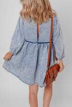 Cargar imagen en el visor de la galería, Beau Blue Light Wash High Waist Loose Fit Denim Mini Dress
