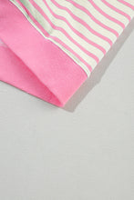 Cargar imagen en el visor de la galería, Pink Stripe Contrast Patchwork Oversized T Shirt
